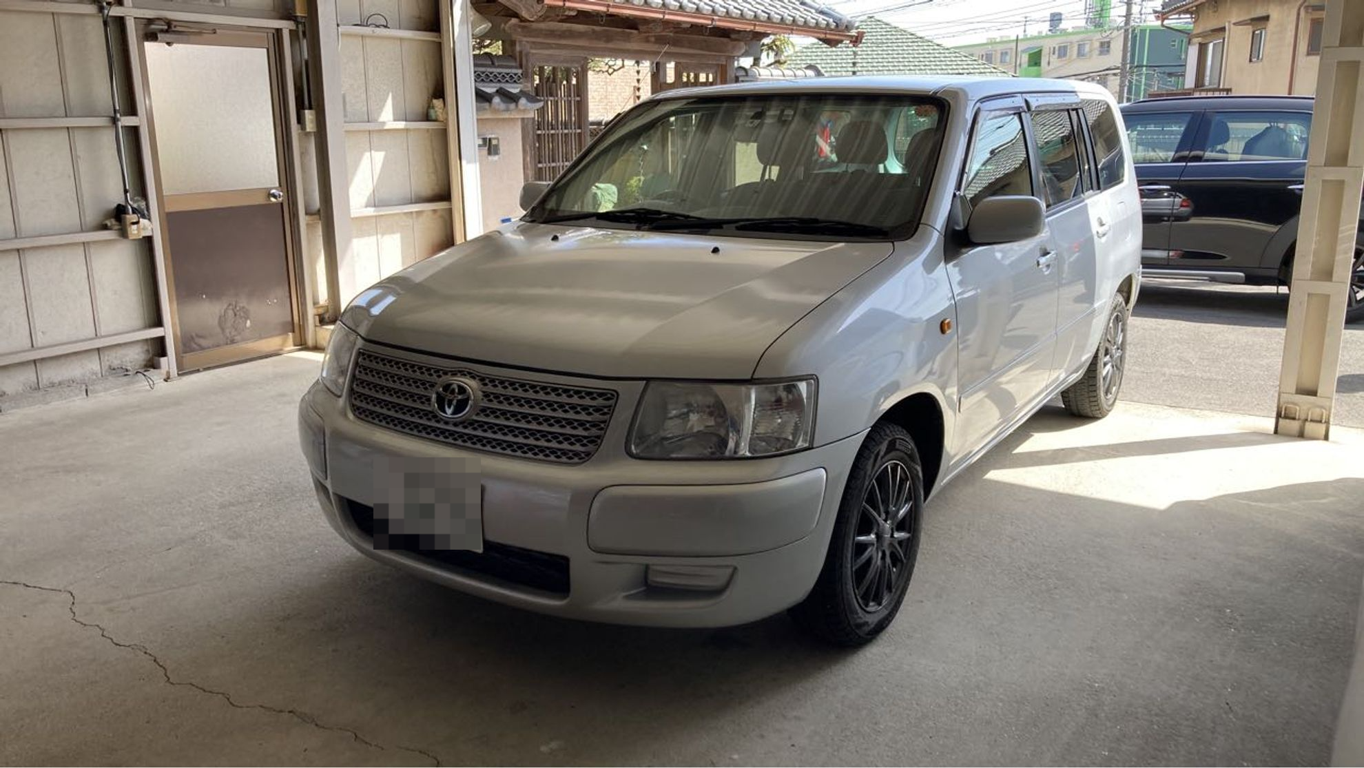 トヨタ　サクシードワゴンの車種サムネイル画像