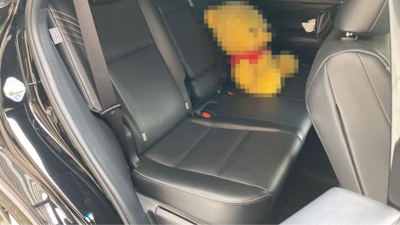 内装後方シート