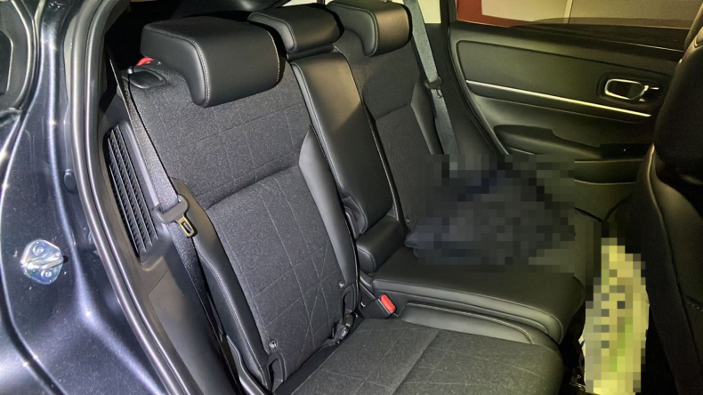 内装後方シート