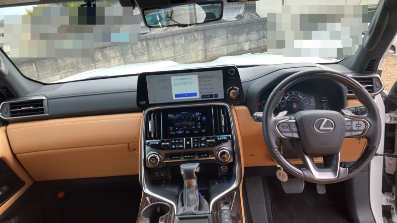 内装インパネ全体