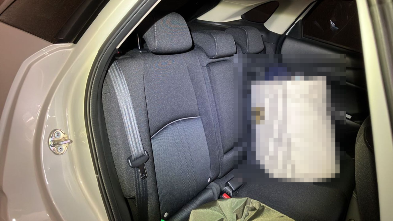 内装後方シート