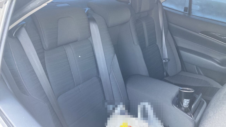 内装後方シート