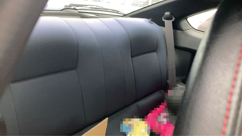 内装後方シート