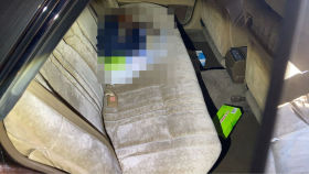 内装後方シート