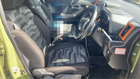 内装前方シート