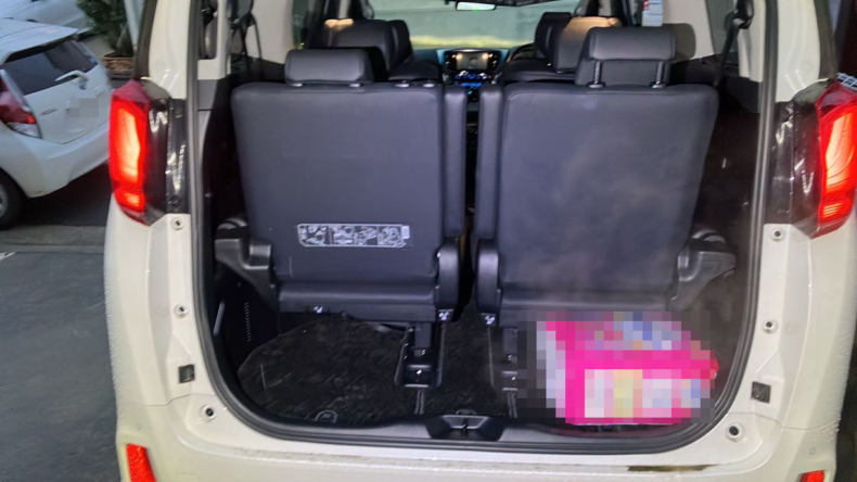内装トランク