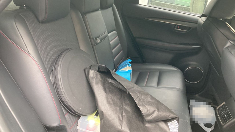 内装後方シート