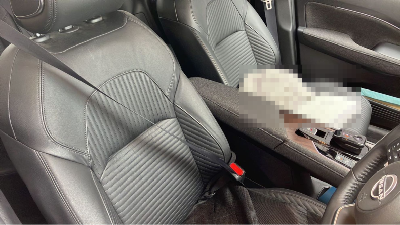 内装前方シート