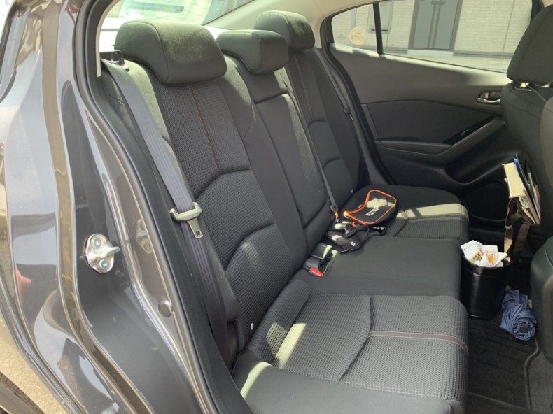 内装後方シート