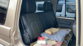 内装後方シート