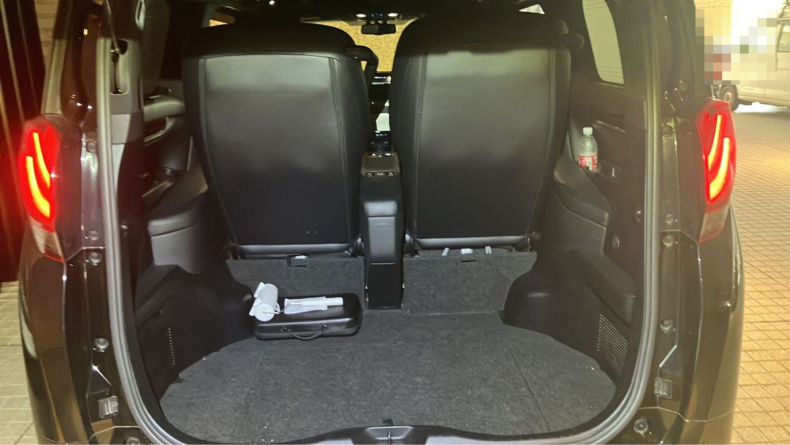 内装トランク