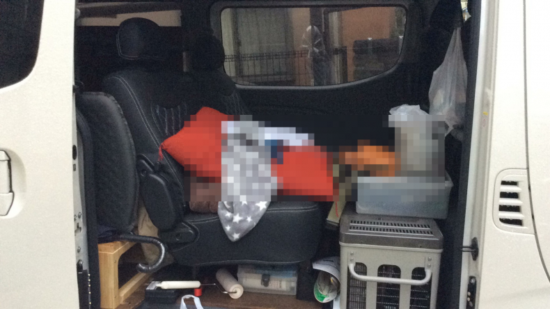 内装後方シート