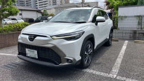 トヨタ/カローラクロス-180535