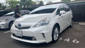 トヨタ/プリウスα-182028