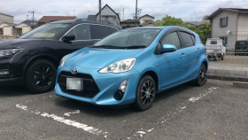 トヨタ/アクア-182085