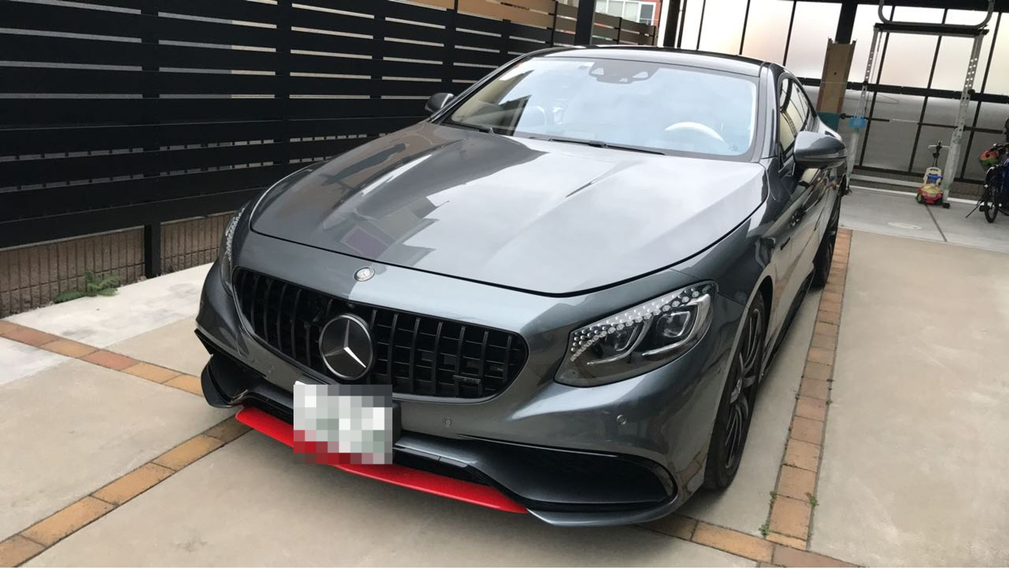 メルセデスＡＭＧ　Ｓクラスの車種サムネイル画像