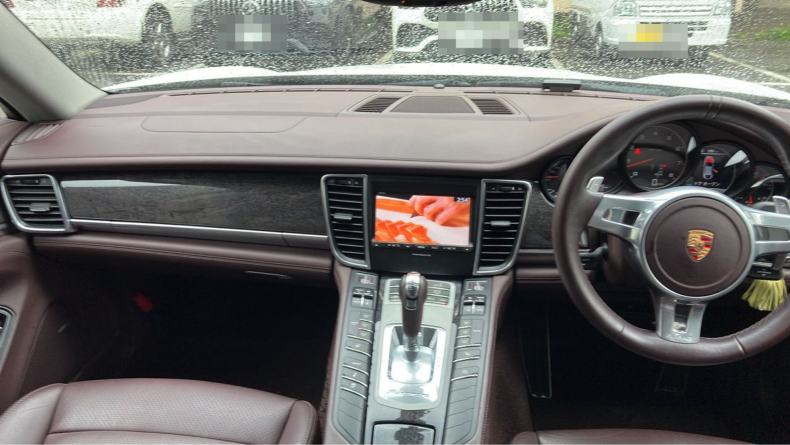 内装インパネ全体