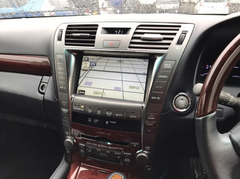 内装インパネ全体