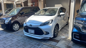 トヨタ/アクア-191212