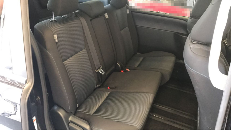 内装後方シート