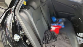 内装後方シート