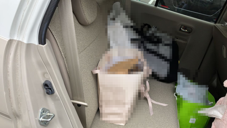 内装後方シート