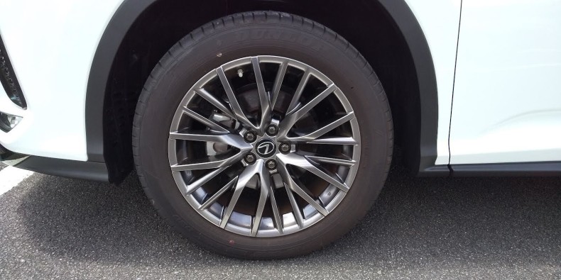 タイヤホイール後