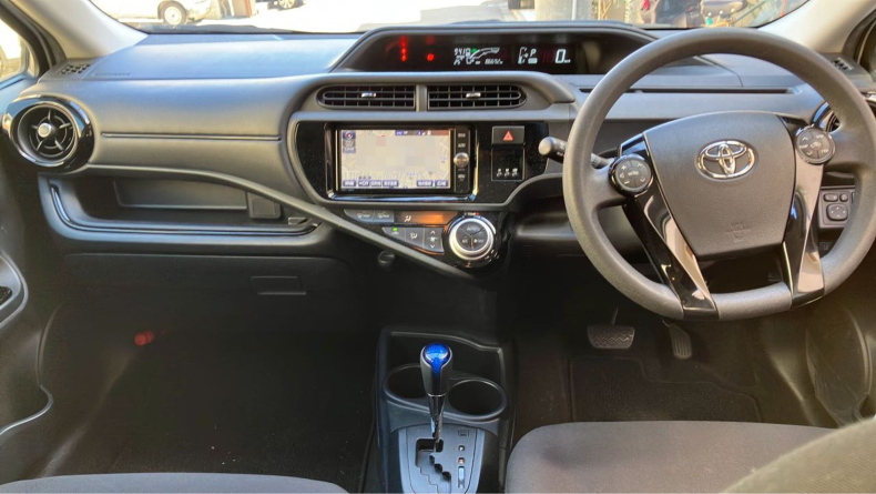 内装インパネ全体