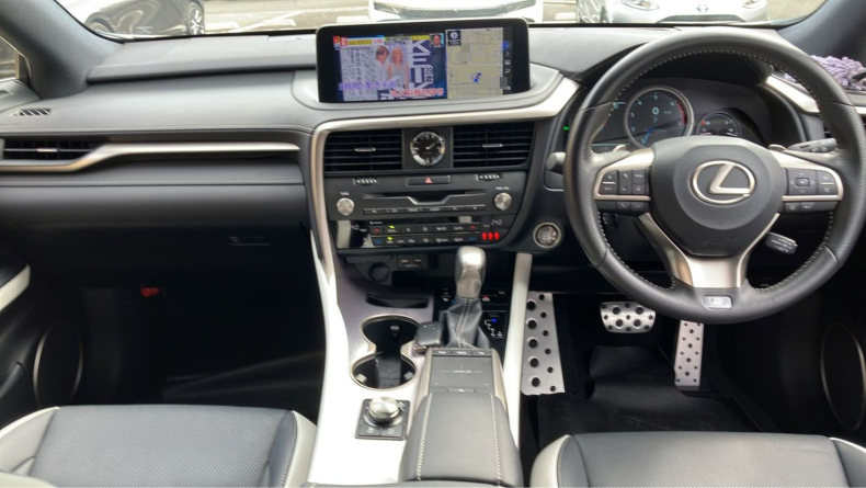 内装インパネ全体