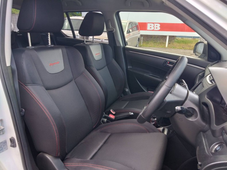 内装前方シート