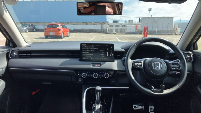 内装インパネ全体