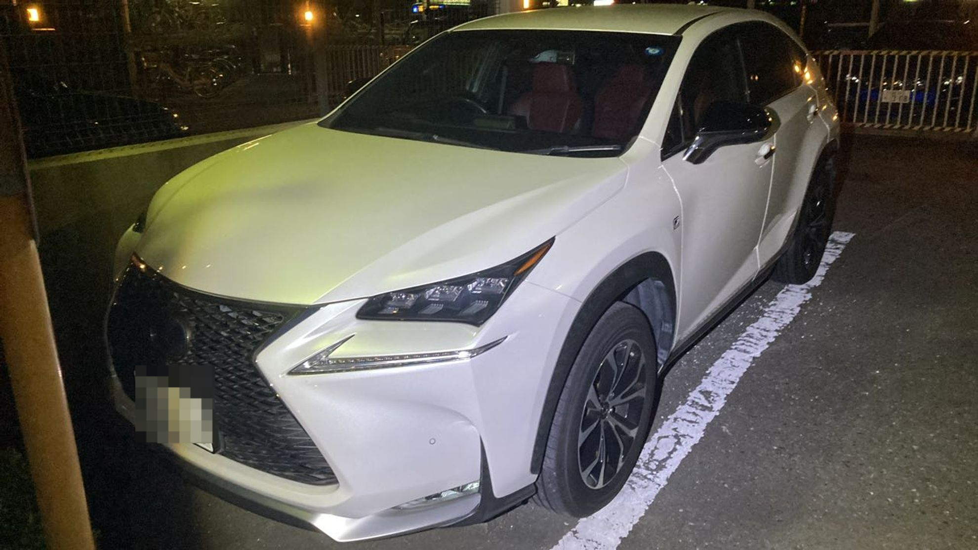 2023年10月成約のNX NX300h Fスポーツのメイン画像