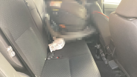 内装後方シート