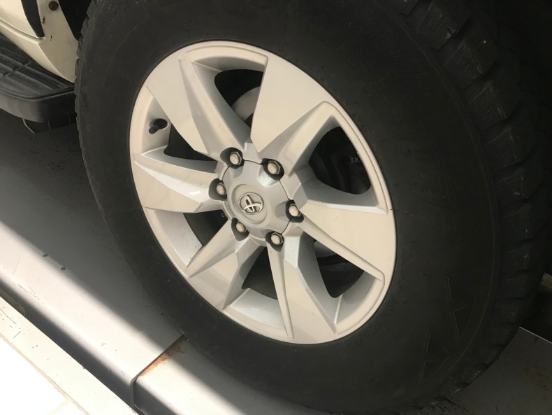 タイヤホイール後