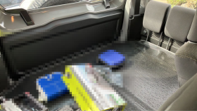 内装後方シート