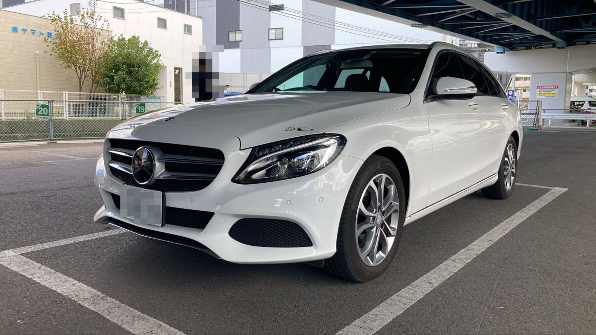 2023年11月成約のＣクラスステーションワゴン Ｃ１８０ステーションワゴン アバンギャルドのメイン画像