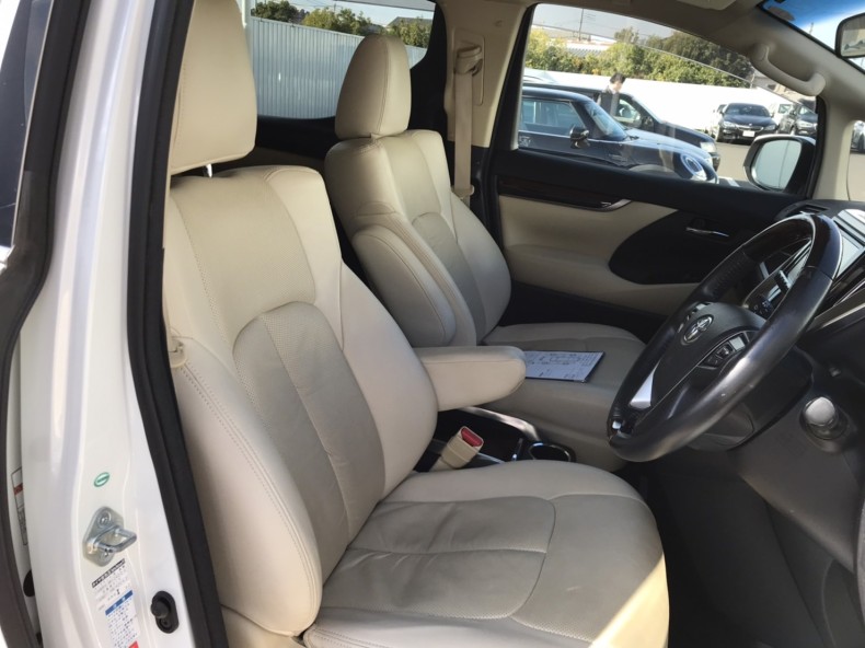 内装前方シート