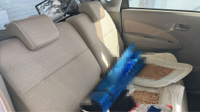 内装後方シート