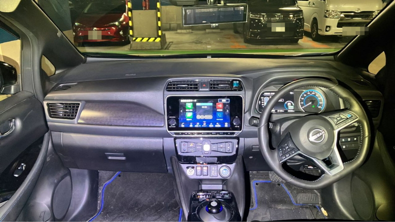 内装インパネ全体