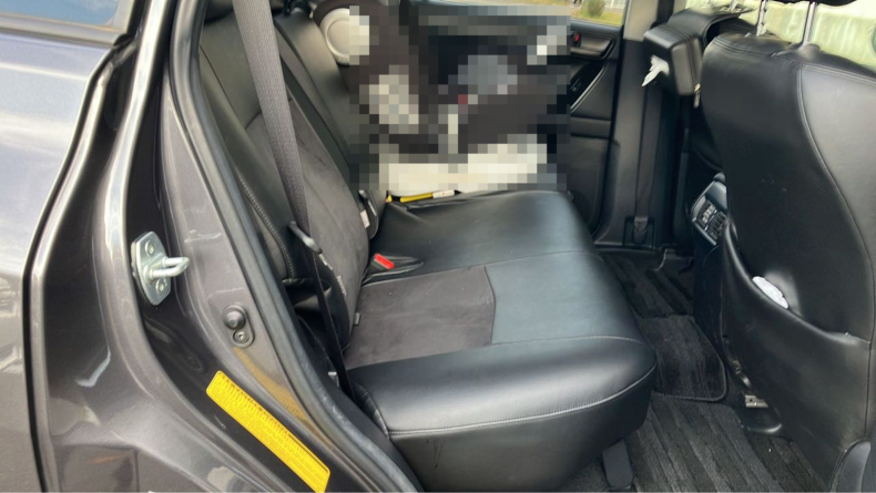 内装後方シート