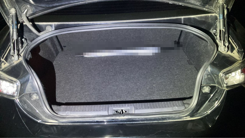 内装トランク