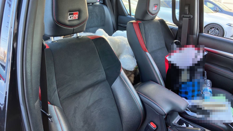 内装前方シート