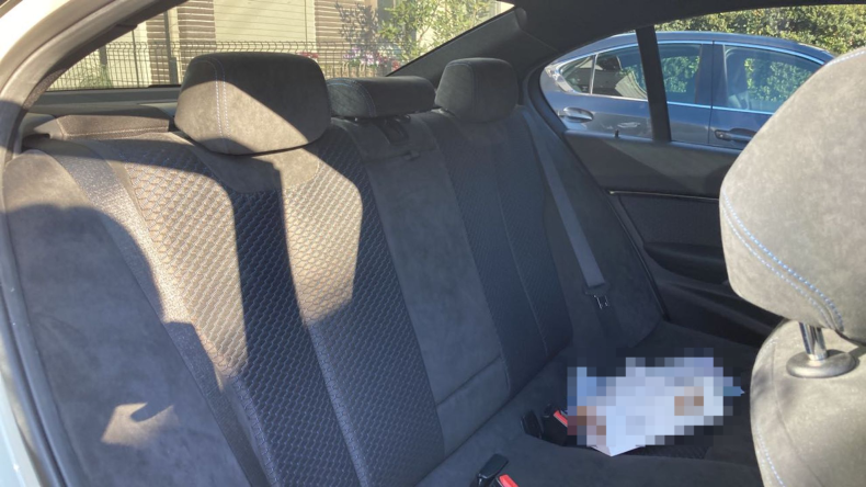 内装後方シート