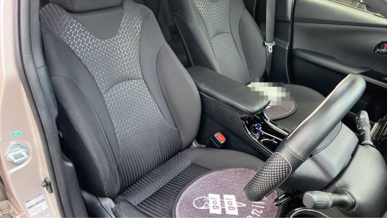 内装前方シート