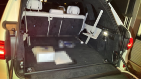内装トランク