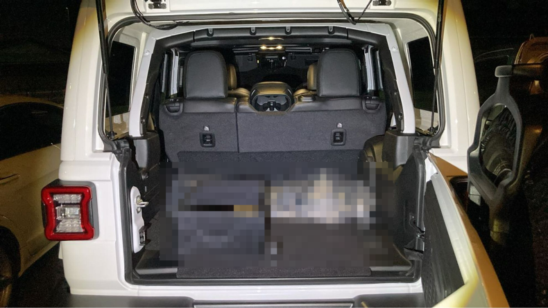 内装トランク