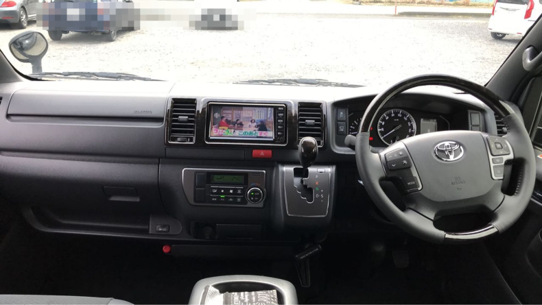 内装インパネ全体