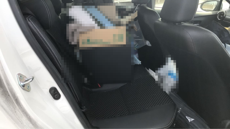 内装後方シート