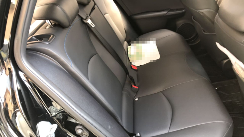 内装後方シート