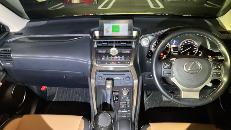 内装インパネ全体